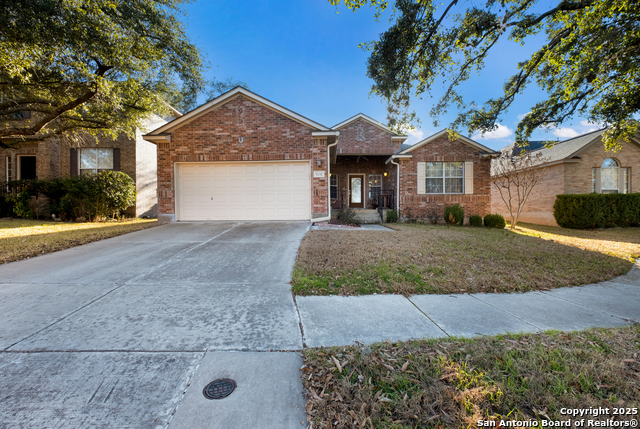 Listing photo id 1 for 9038 Brae Ridge Dr.