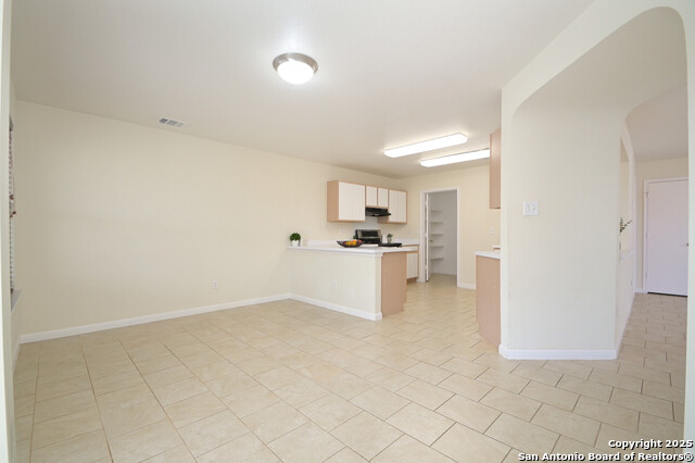 Image 10 of 25 For 11239 Vollmer Ln