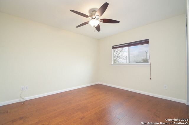 Image 19 of 25 For 11239 Vollmer Ln