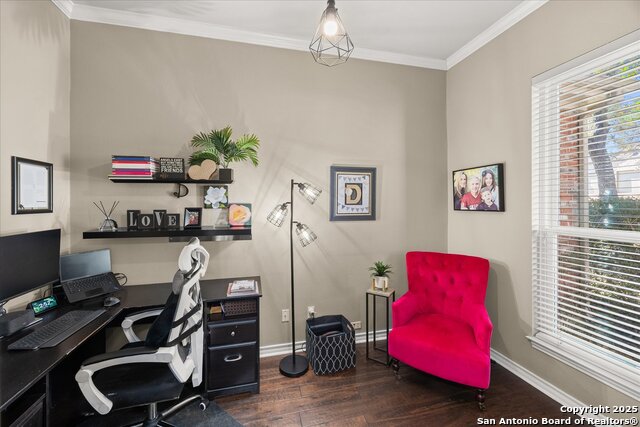 Listing photo id 11 for 8506 Fairway Trail Dr