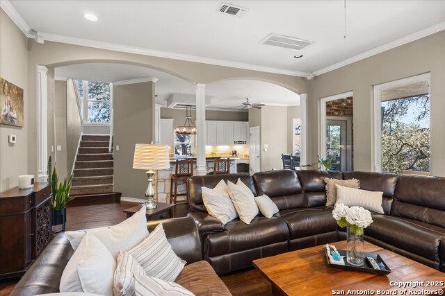 Listing photo id 12 for 8506 Fairway Trail Dr