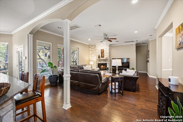 Listing photo id 13 for 8506 Fairway Trail Dr