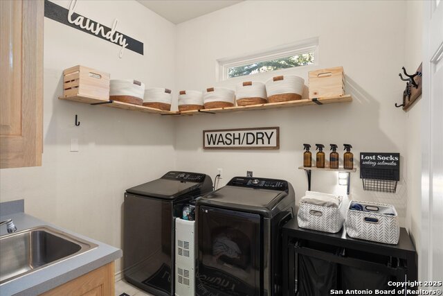 Listing photo id 25 for 8506 Fairway Trail Dr