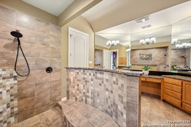Image 17 of 37 For 3015 River Way