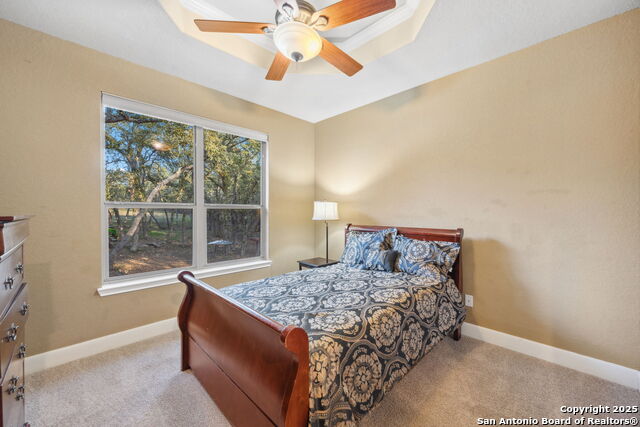 Image 19 of 37 For 3015 River Way