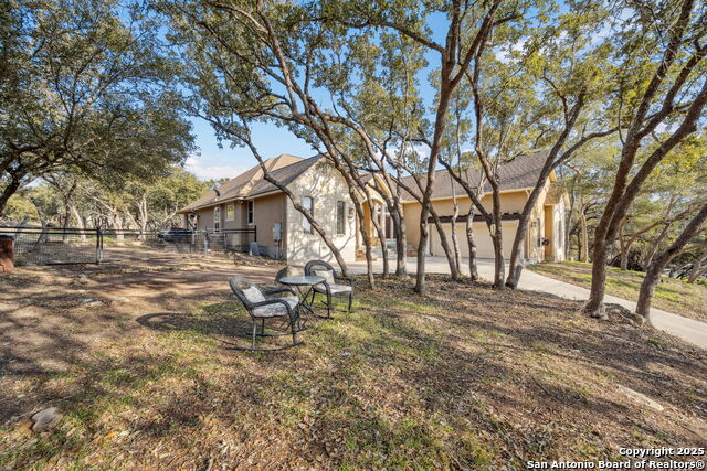 Image 2 of 37 For 3015 River Way