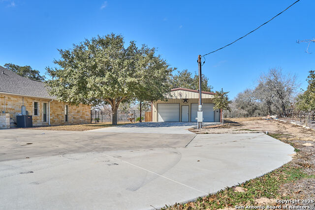 Image 9 of 48 For 129 Abrego Ridge Dr