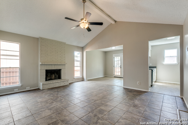 Listing photo id 3 for 11426 Black Fox Dr