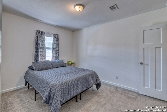 Listing photo id 18 for 3049 Little Creek Rd N