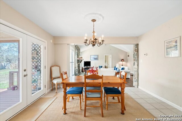 Listing photo id 9 for 20 Saddle Rock