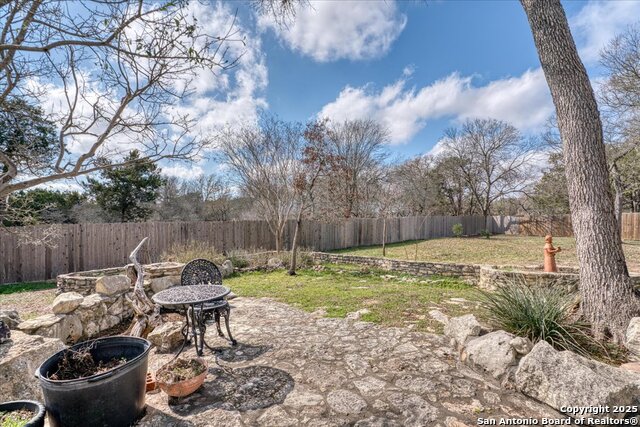 Listing photo id 29 for 20 Saddle Rock