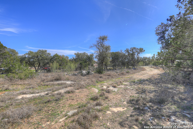 Image 18 of 22 For 233 Paradise Hills