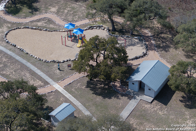 Image 49 of 61 For 2390 Frontier