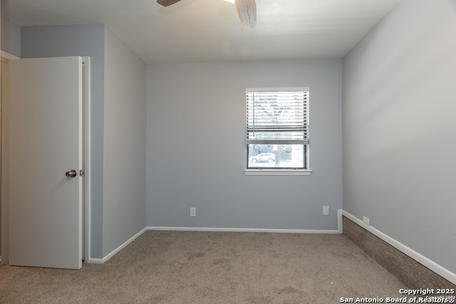 Image 6 of 10 For 14305 Indian Woods