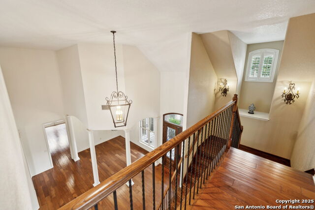 Image 30 of 41 For 37 Westerleigh