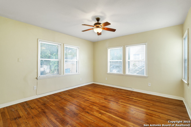 Image 14 of 35 For 255 Natalen Ave  101