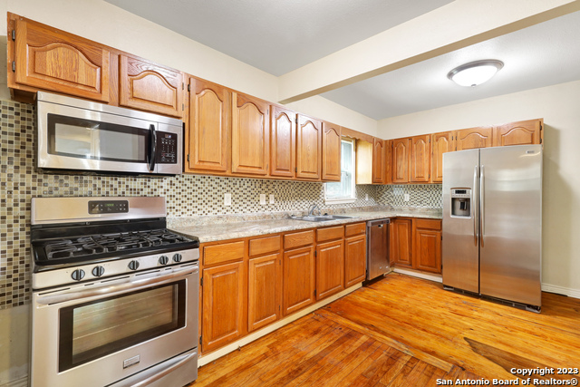 Image 9 of 35 For 255 Natalen Ave  101