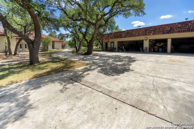 Image 6 of 53 For 26118 Alto Oaks