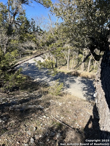 Listing photo id 1 for 43 Woodacre Dr