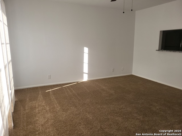 Image 5 of 36 For 8401 New Braunfels Ave N 350