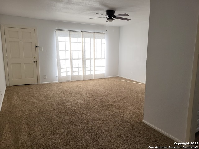 Image 9 of 36 For 8401 New Braunfels Ave N 350