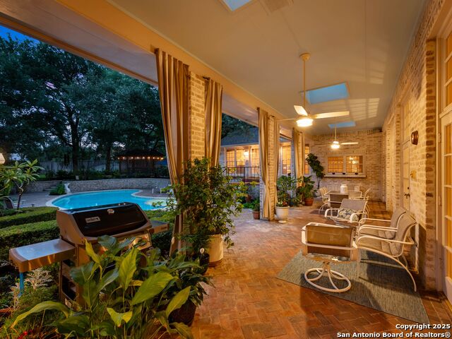 Image 39 of 49 For 10 Parman Place