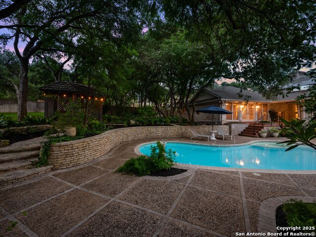 Image 43 of 49 For 10 Parman Place