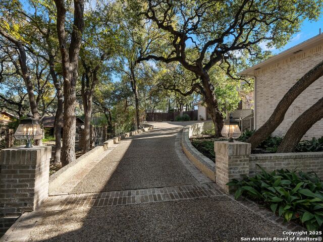 Image 45 of 49 For 10 Parman Place