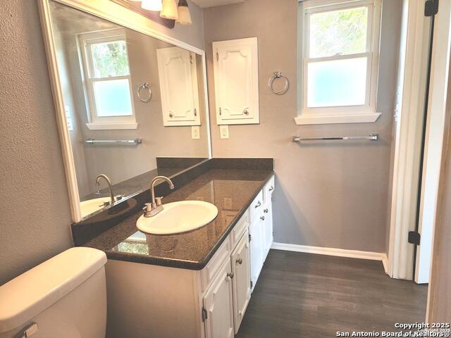 Image 18 of 30 For 6128 Patrick Henry St