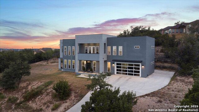 Image 37 of 47 For 714 Misty Water Ln