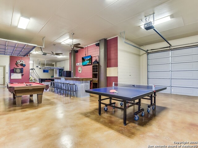 Listing photo id 31 for 21913 Mockingbird Street