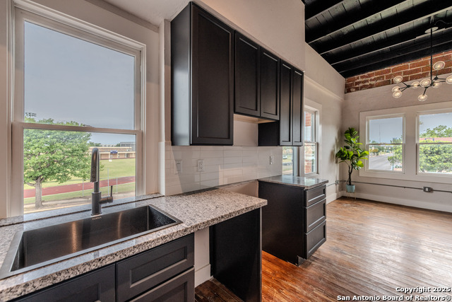 Image 10 of 18 For 1714 St Mary's S 8