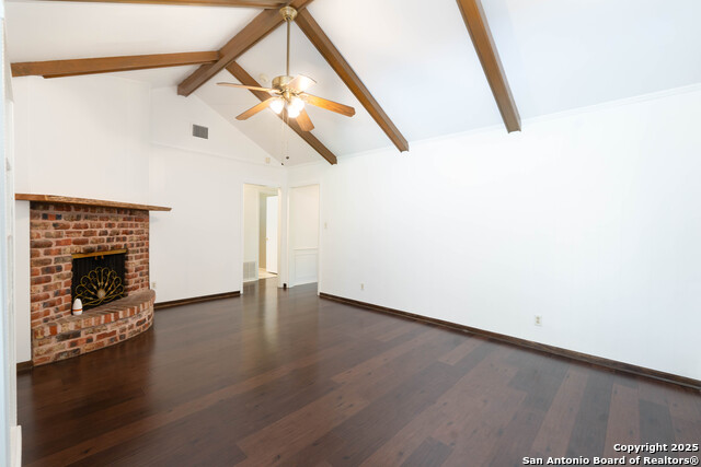 Image 13 of 39 For 9806 Greentree Dr.