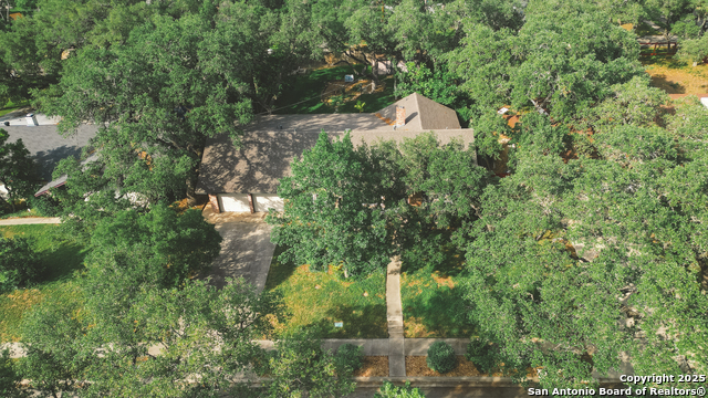 Image 33 of 39 For 9806 Greentree Dr.