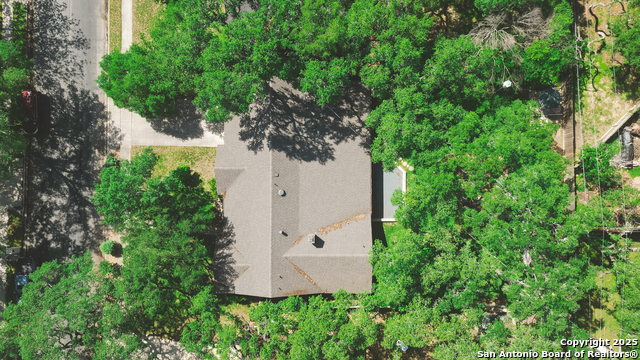 Image 36 of 39 For 9806 Greentree Dr.