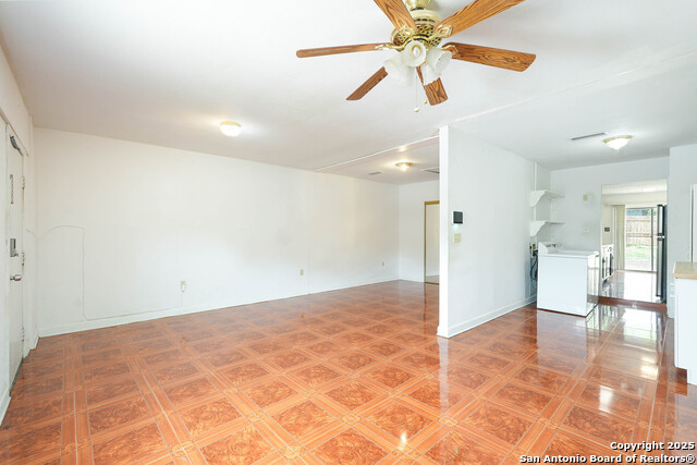 Image 22 of 26 For 1106 Boling Brook