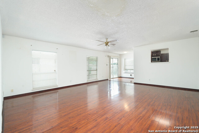 Image 8 of 26 For 1106 Boling Brook