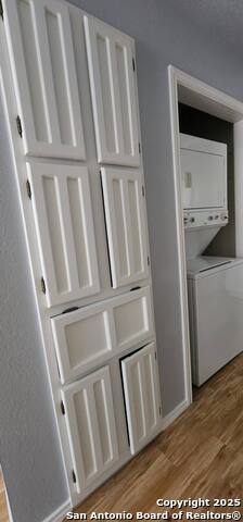 Listing photo id 5 for 1202 Thorpe Ln  408d