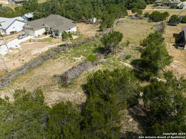 Listing photo id 11 for 276 Prairie Tea Ln