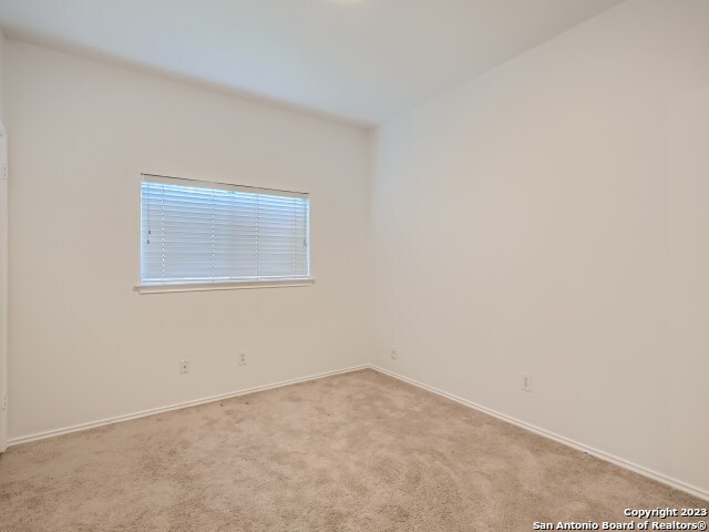 Image 6 of 9 For 15722 Knollpine