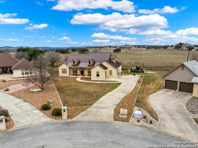 Listing photo id 27 for 2956 Dry Hollow Drive