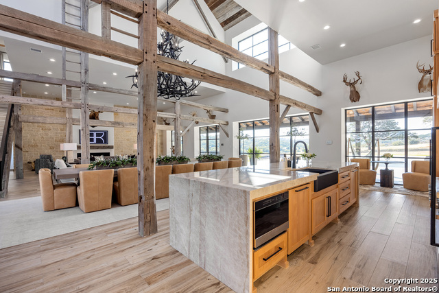 Listing photo id 19 for 3280 Highway 39