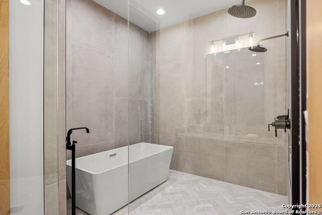Listing photo id 26 for 3280 Highway 39