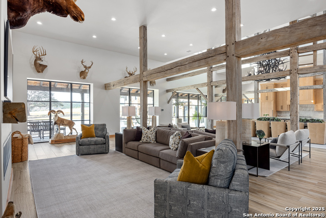 Listing photo id 39 for 3280 Highway 39