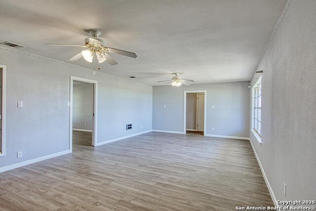 Image 8 of 47 For 12157 Fm 775