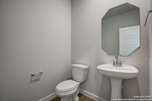 Image 22 of 34 For 771 Fort Leonard