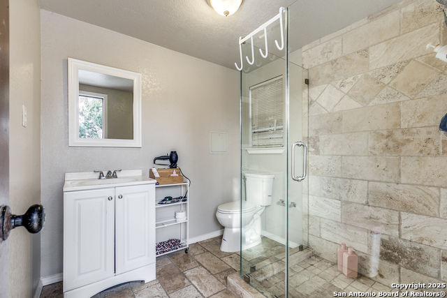 Listing photo id 25 for 11050 Baxtershire