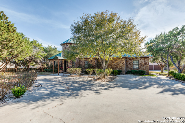 Listing photo id 2 for 11050 Baxtershire