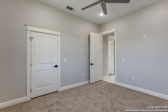 Listing photo id 19 for 485 Post Oak