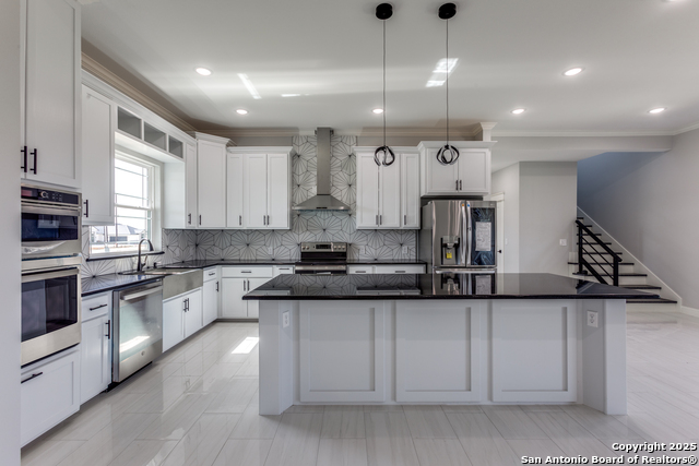 Listing photo id 1 for 485 Post Oak